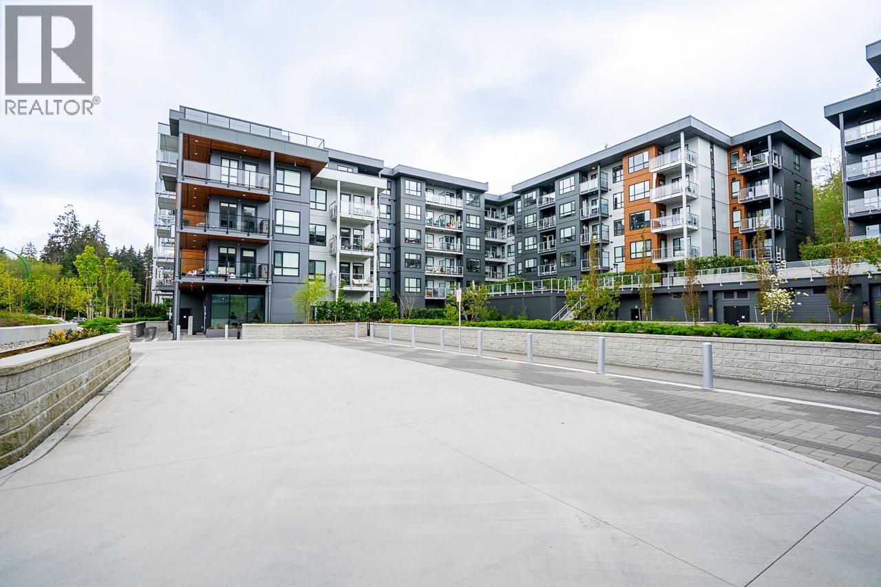 317 3594 Malsum Drive, North Vancouver, British Columbia  V7G 0B4 - Photo 3 - R3120187