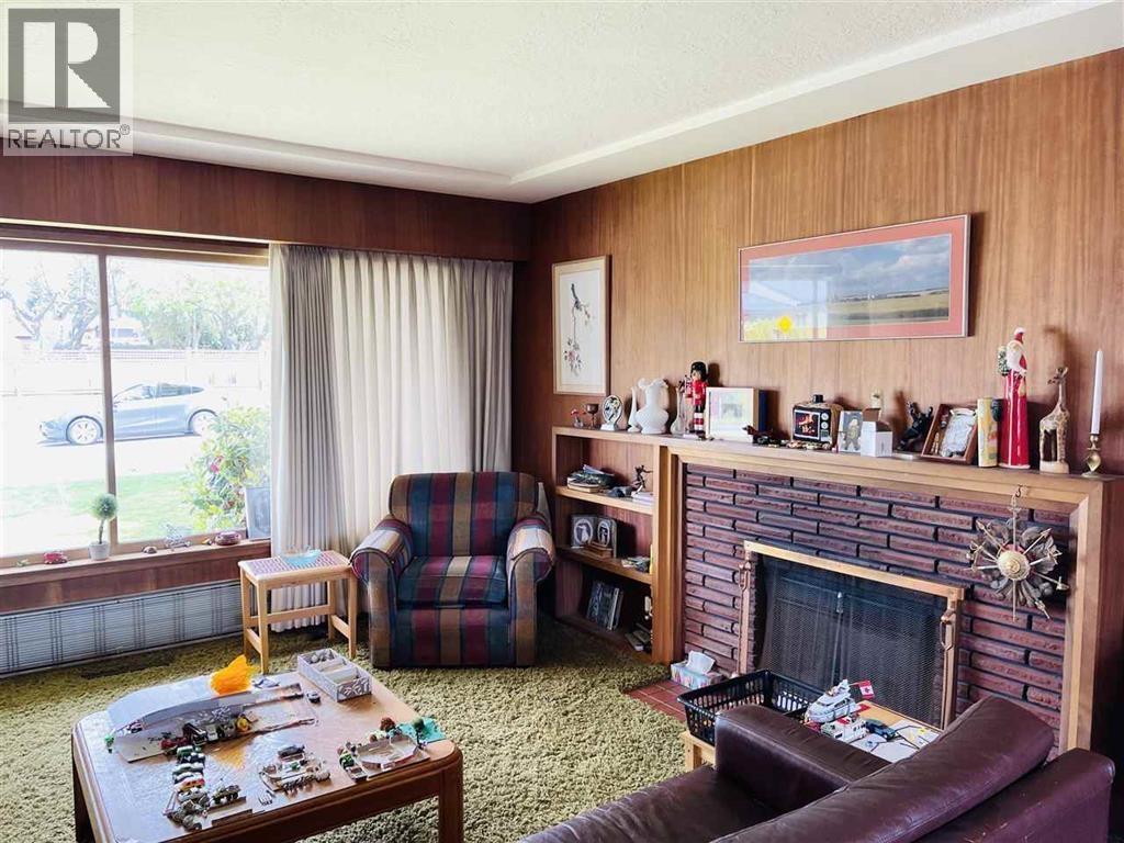 7833 Coquitlam Street, Burnaby, British Columbia V3N 3Z4 - Photo 4 - R3127940