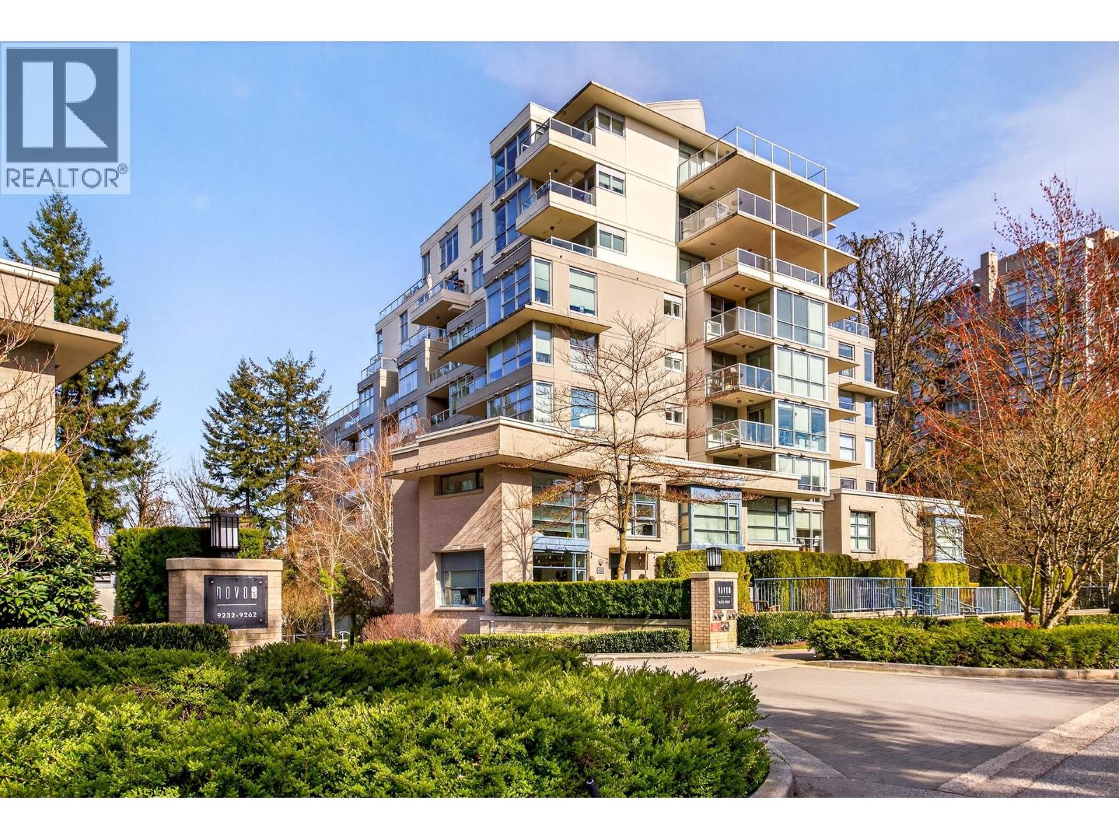 409 9262 University Crescent, Burnaby, British Columbia  V5A 0A4 - Photo 2 - R3138579