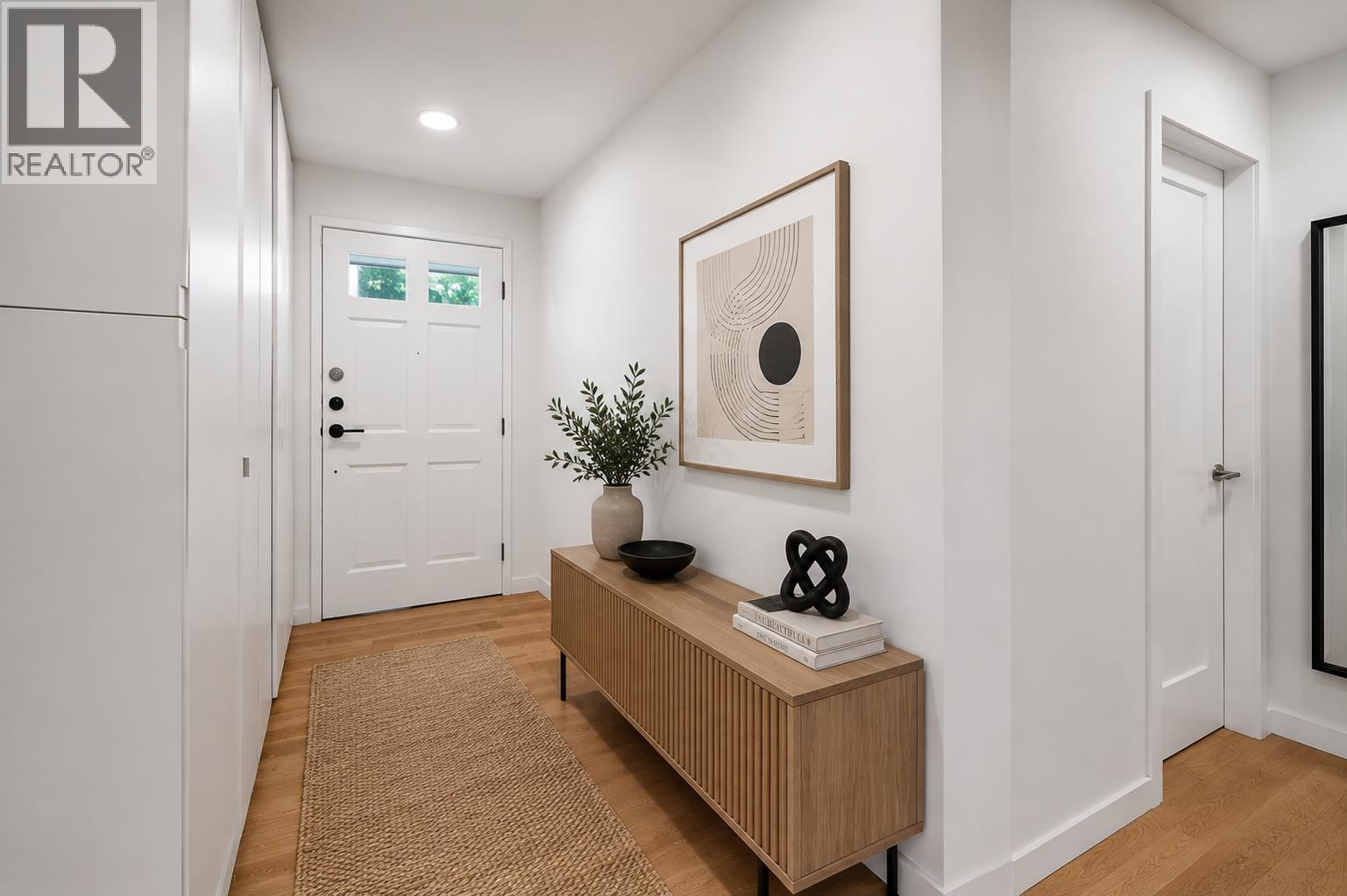 1287 W 15th Street, North Vancouver, British Columbia  V7P 1N1 - Photo 5 - R3152957