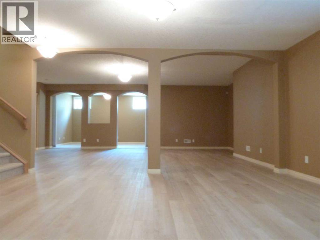157 Valley Creek Place NW, Calgary, Alberta  T3B 5V1 - Photo 24 - A2334554