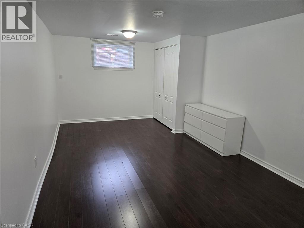 2026 Fontwell Crescent Unit# B, Peel, Ontario  L5J 2G7 - Photo 9 - 40853815