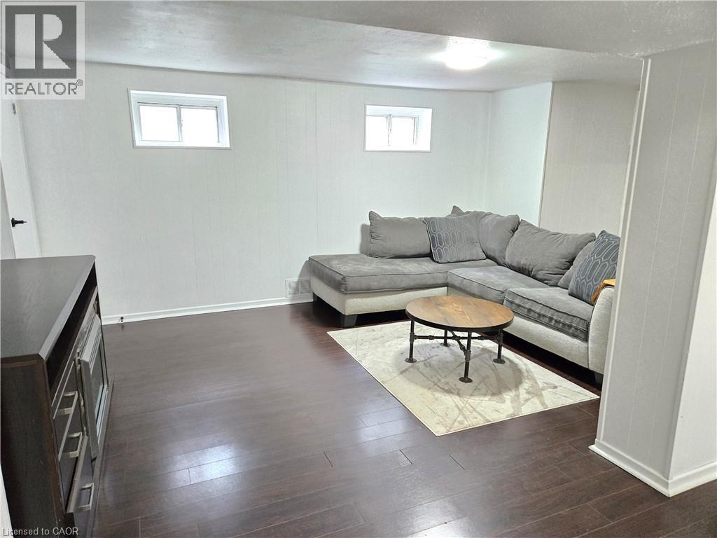2026 Fontwell Crescent Unit# B, Peel, Ontario  L5J 2G7 - Photo 8 - 40853815