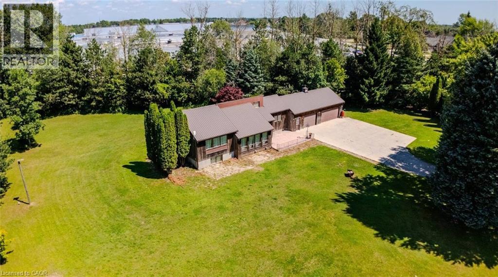 1045 Tremaine Avenue S, Listowel, Ontario  N4W 3G9 - Photo 29 - 40853965