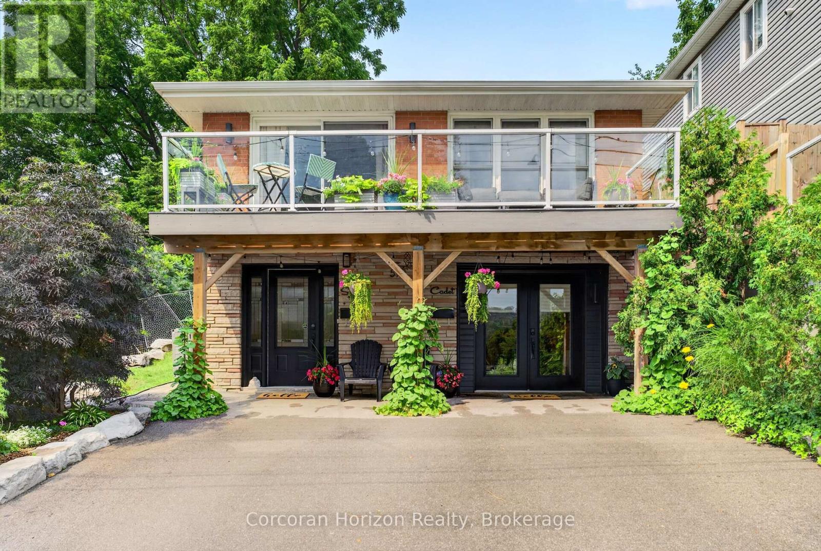 592 ABERDEEN AVENUE, Hamilton, Ontario