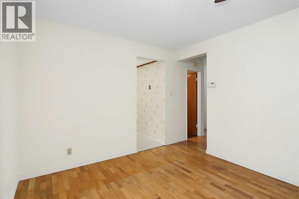 3414 Morley Trail NW, Calgary, Alberta  T2M 4H4 - Photo 8 - A2334825