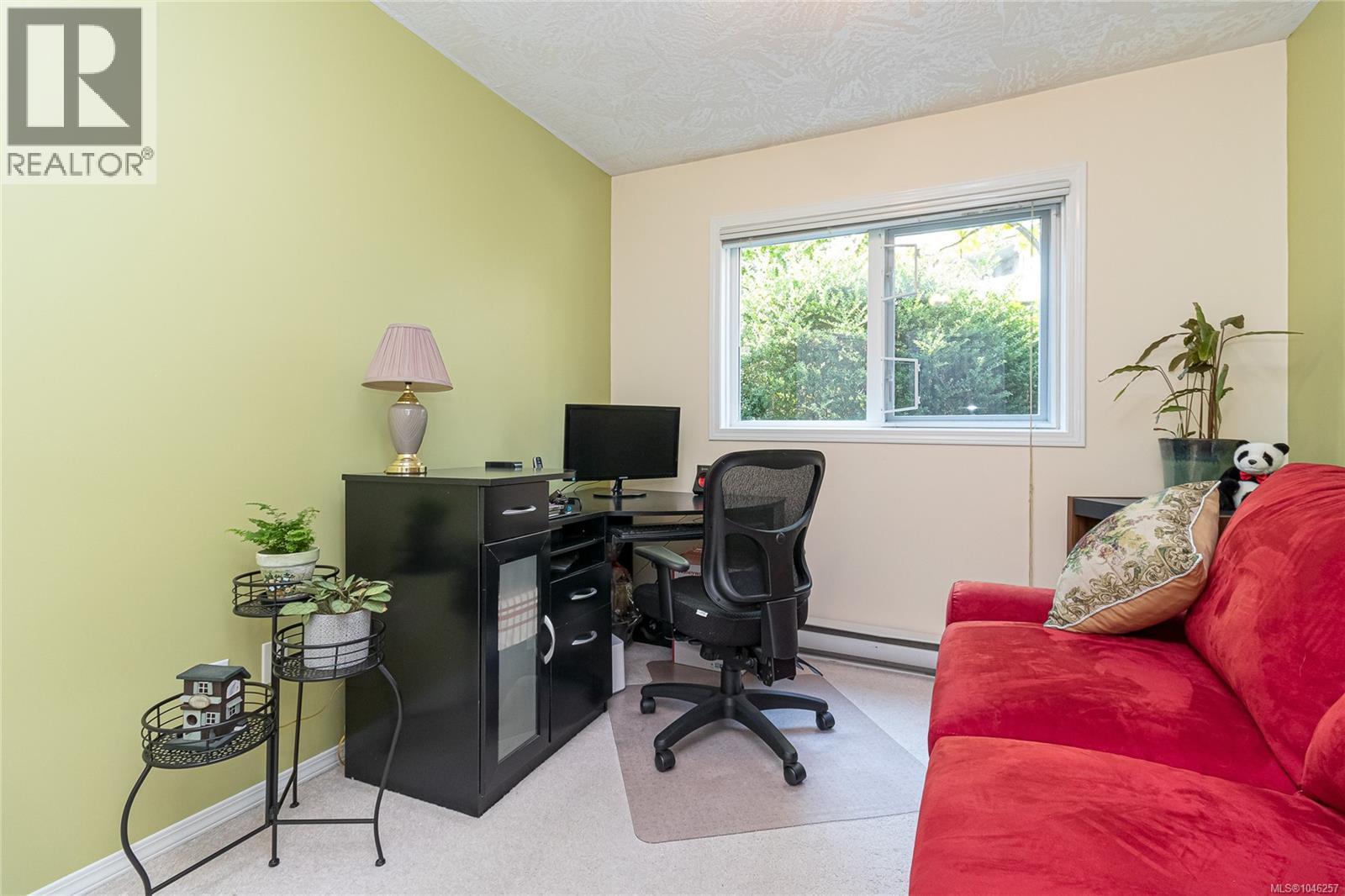 102 490 Marsett Pl, Saanich, British Columbia  V8Z 7J1 - Photo 17 - 1046257