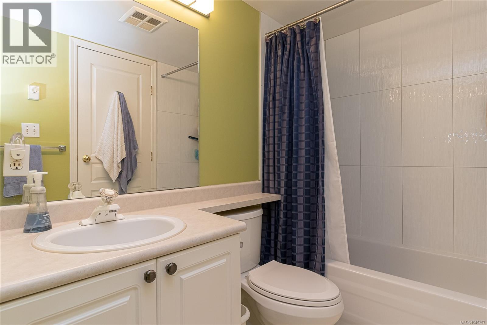 102 490 Marsett Pl, Saanich, British Columbia  V8Z 7J1 - Photo 18 - 1046257