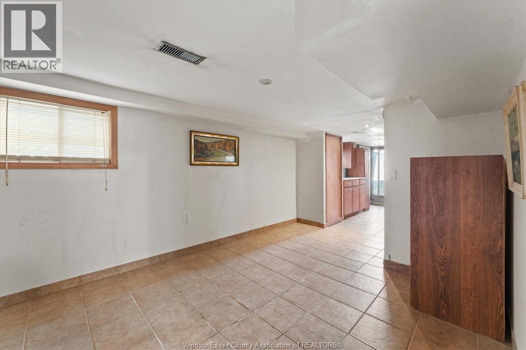 1768 Hall Avenue, Windsor, Ontario  N8W 2L4 - Photo 16 - 26019104