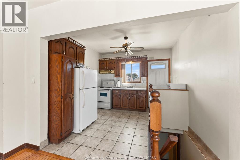 1768 Hall Avenue, Windsor, Ontario  N8W 2L4 - Photo 7 - 26019104