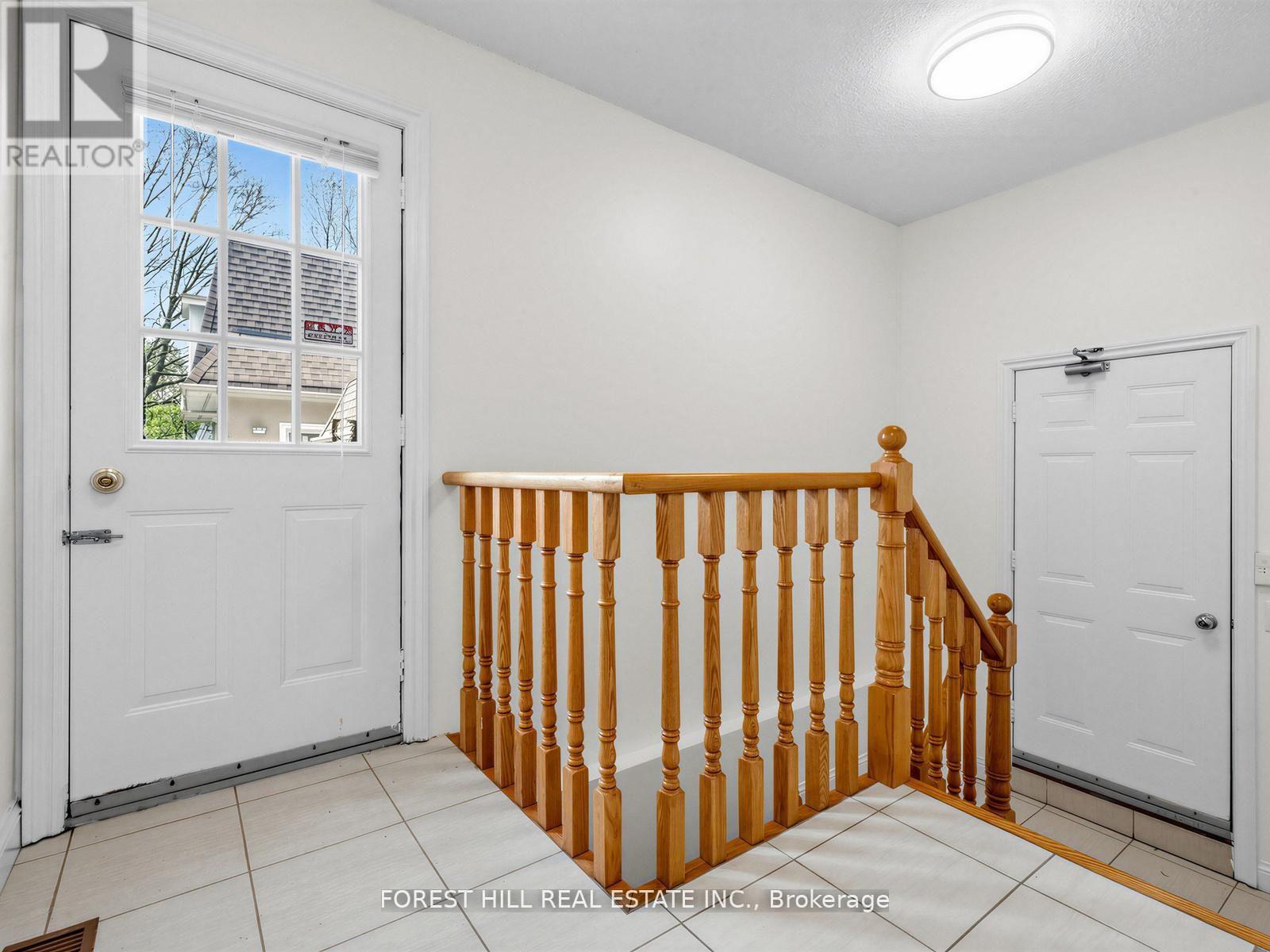 477 Cummer Avenue, Toronto, Ontario  M3A 3L2 - Photo 9 - C13134994