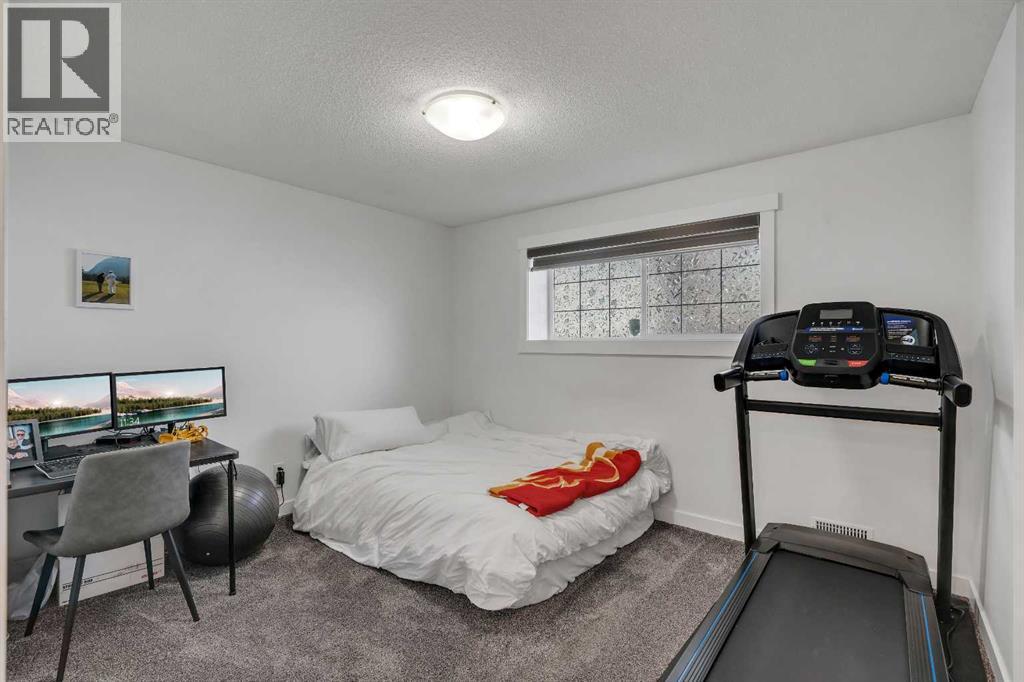 279 Covehaven View NE, Calgary, Alberta  T3K 5S4 - Photo 32 - A2334391