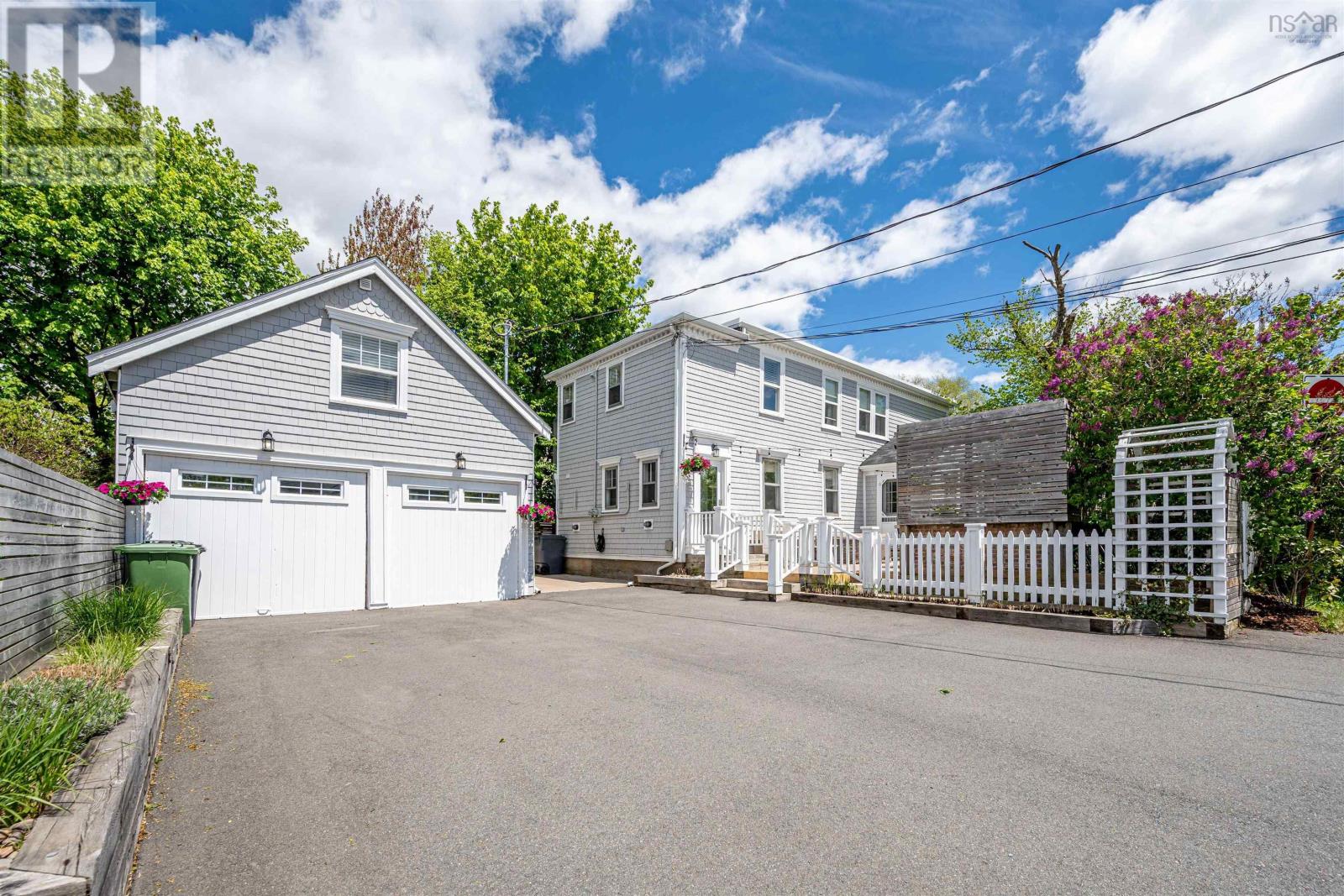 47 North Street, Dartmouth, Nova Scotia  B2Y 1B7 - Photo 1 - 202612335