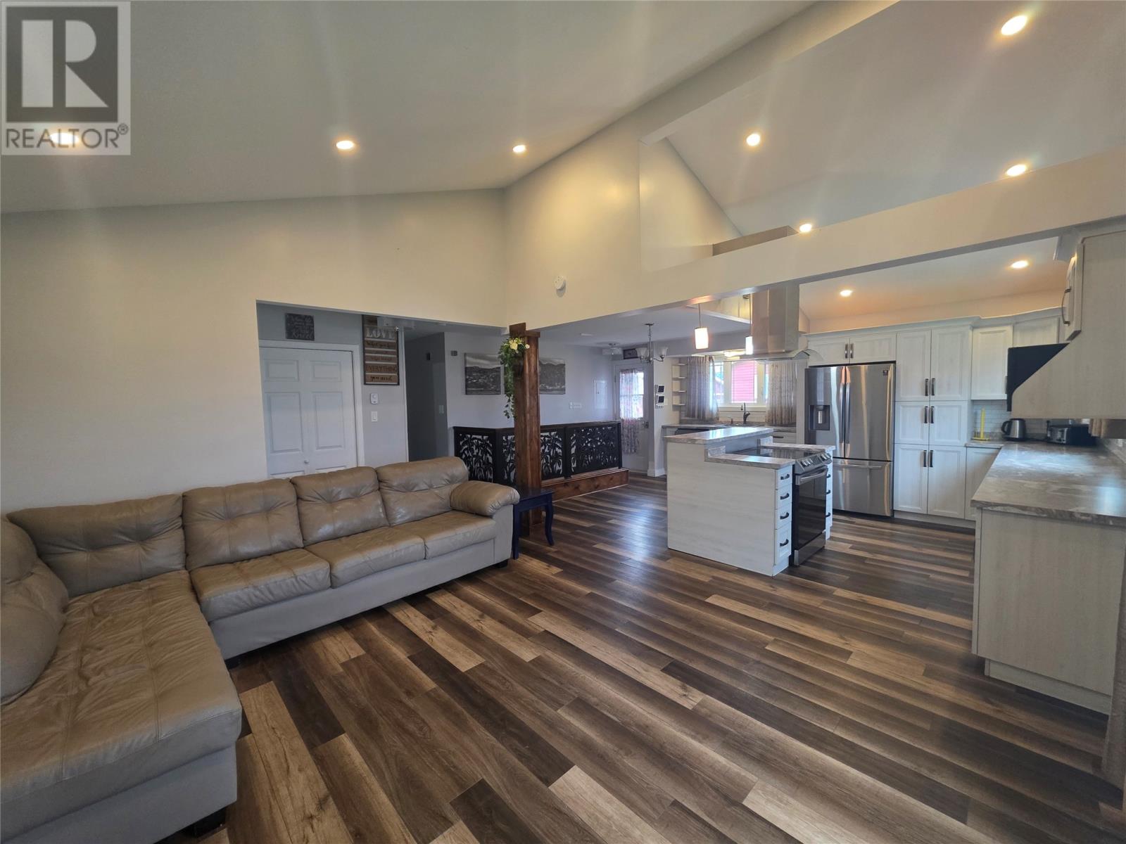 800 Balsam Crescent, Labrador City — photo 6