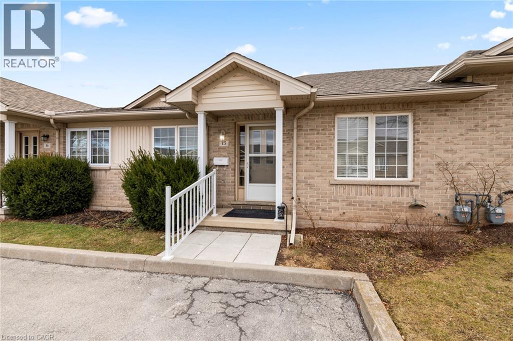 24 KENYON Crescent Unit# 15, Grimsby, Ontario