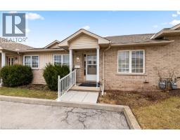 24 KENYON Crescent Unit# 15, Grimsby, Ontario