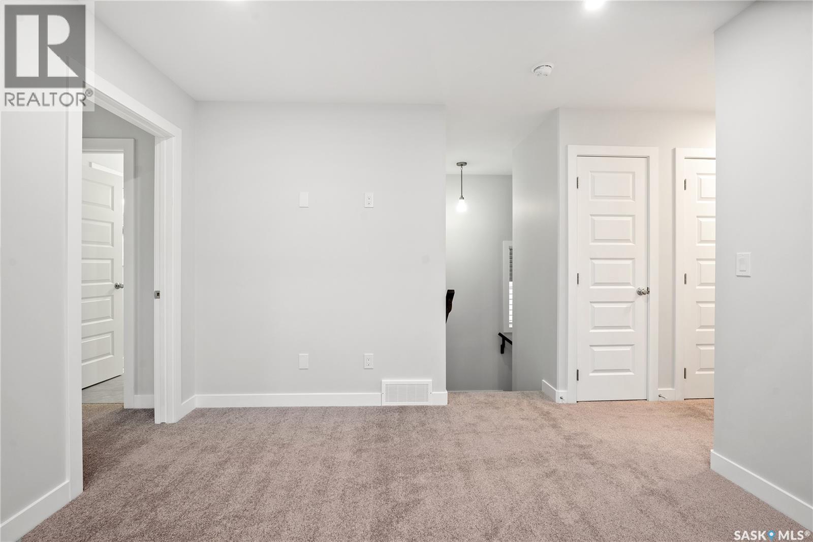2973 Green Turtle Road, Regina, Saskatchewan  S4V 4G4 - Photo 21 - SK044092
