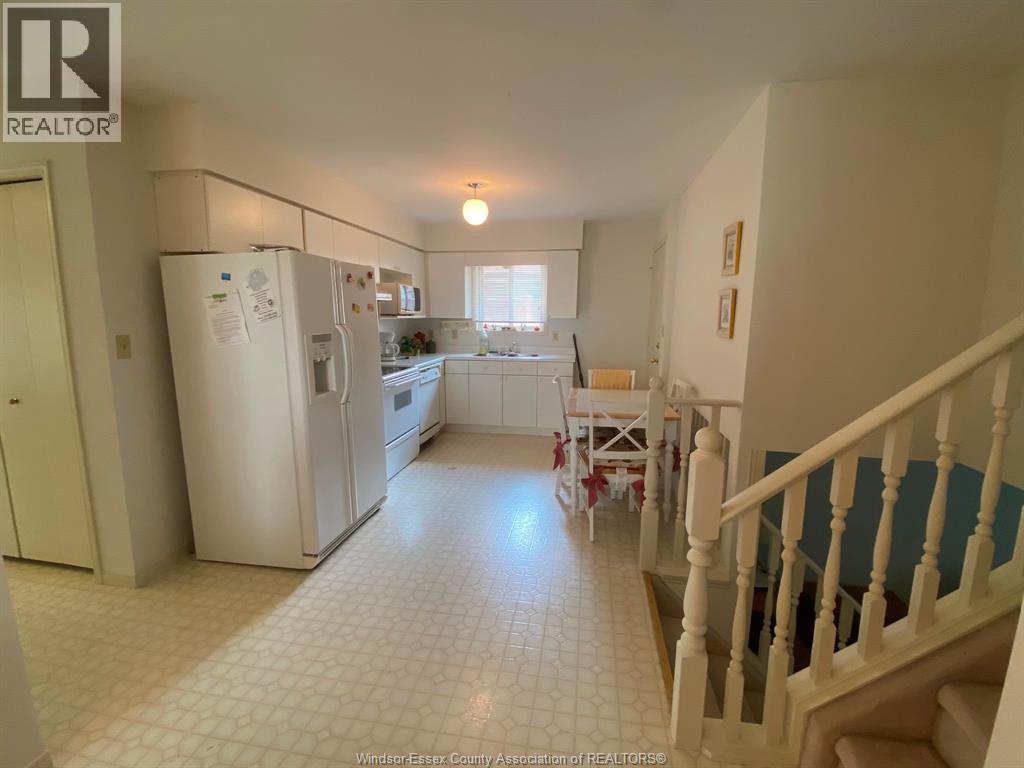 1087 Brookview Crescent, Windsor, Ontario N8W 5H3 - Photo 12 - 26019050