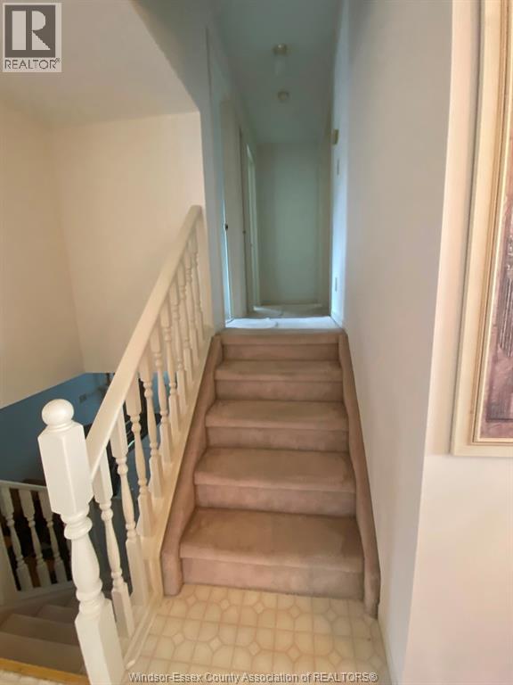 1087 Brookview Crescent, Windsor, Ontario N8W 5H3 - Photo 6 - 26019050