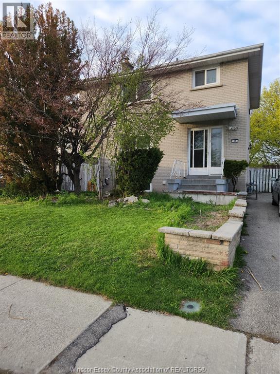 45 ALOMA CRESCENT, Brampton, Ontario