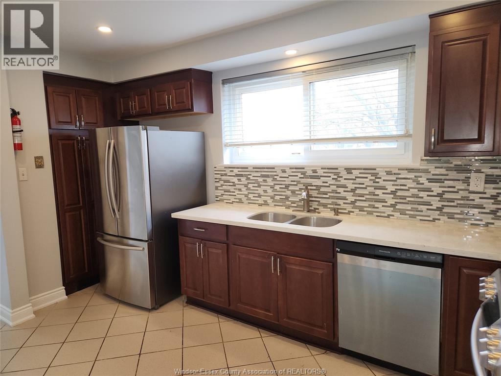 45 Aloma Crescent, Brampton, Ontario  L6T 2N8 - Photo 4 - 26019100