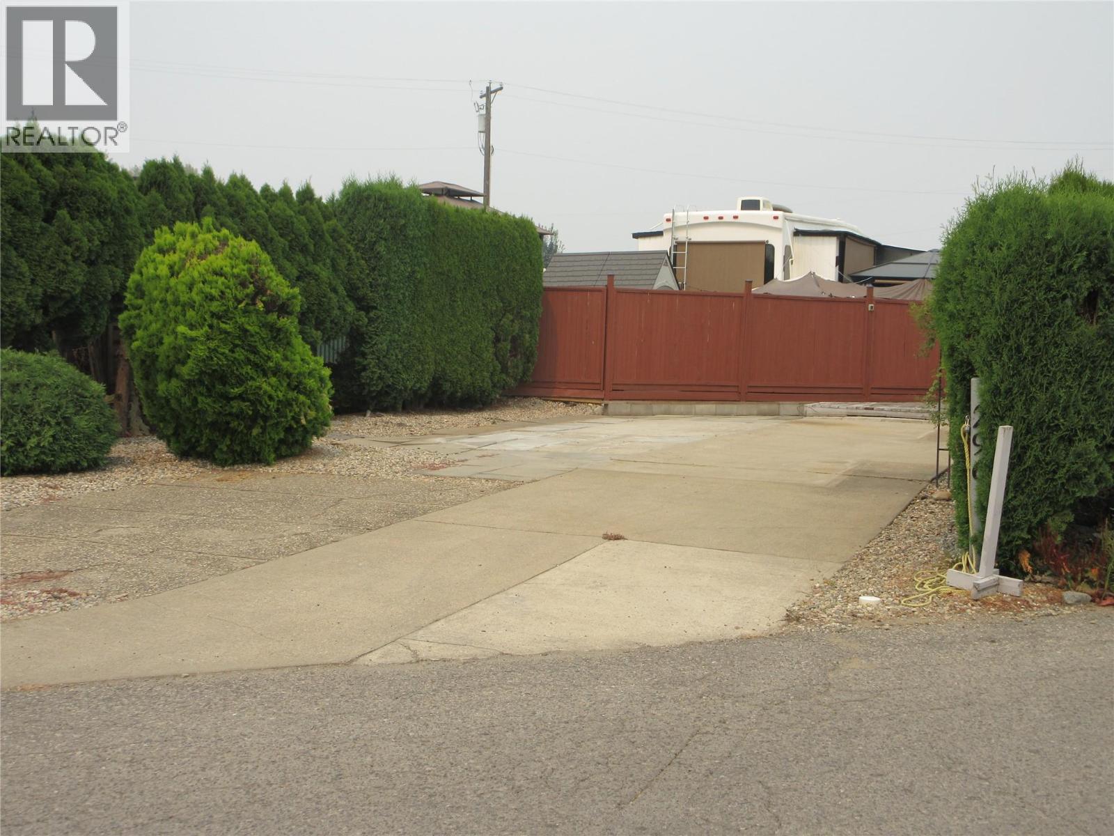 415 Commonwealth Road Unit# 296, Kelowna, British Columbia