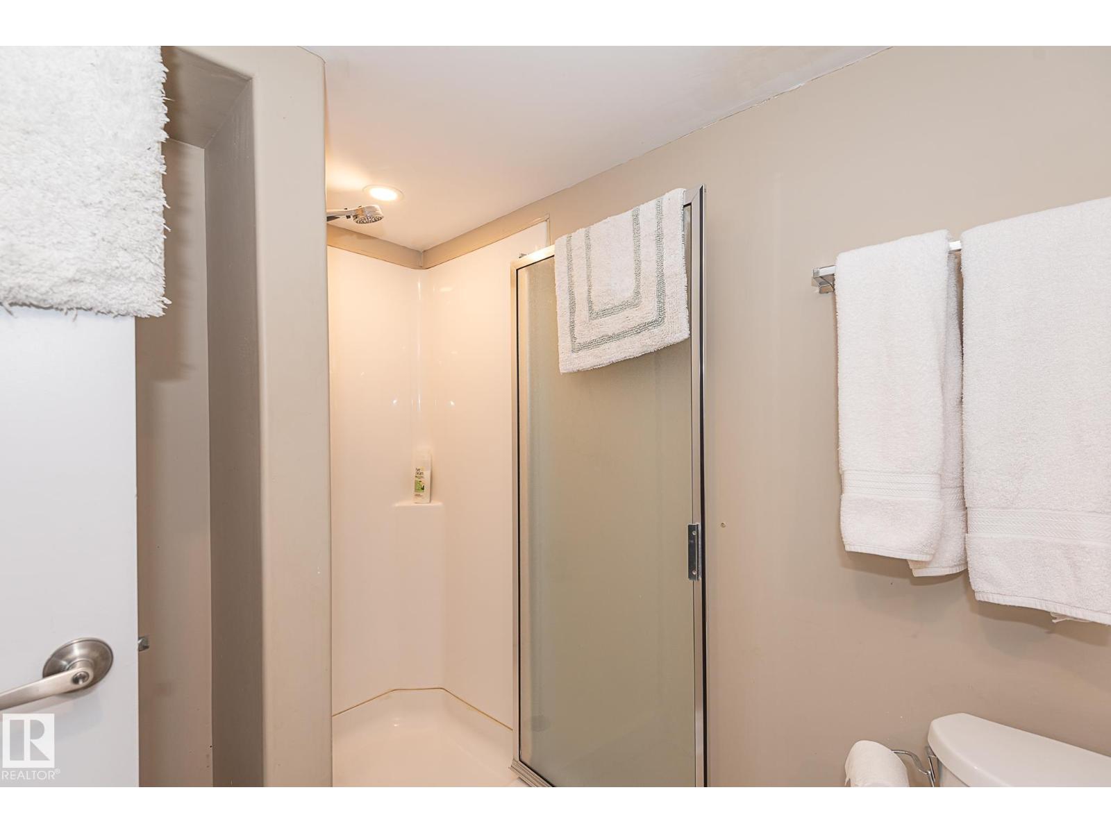 9623 110a Av NW, Edmonton, Alberta  T5H 1J8 - Photo 37 - E4502461