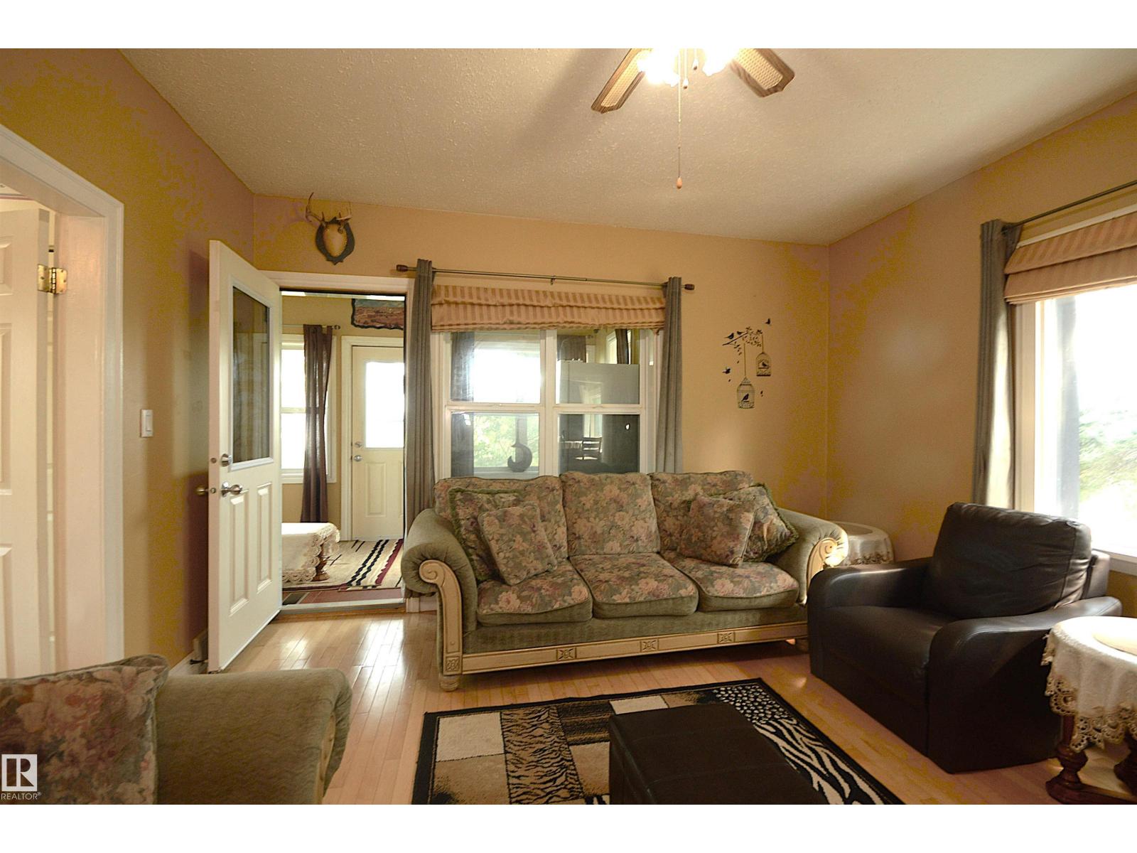 4802 50 St, Glendon, Alberta  T0A 1P0 - Photo 12 - E4502462