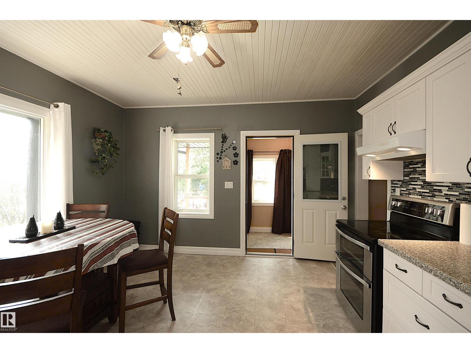 4802 50 St, Glendon, Alberta  T0A 1P0 - Photo 7 - E4502462