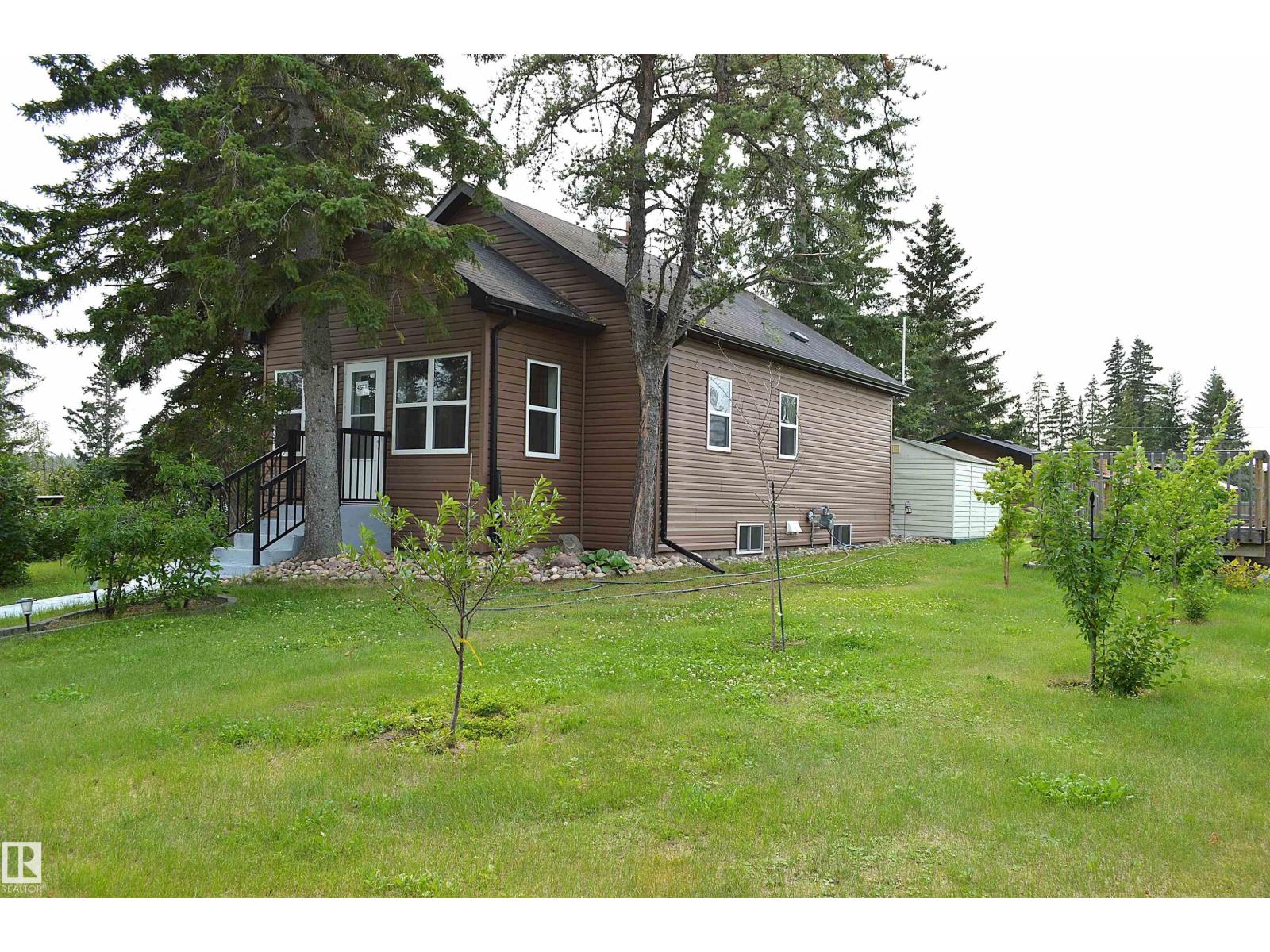 4802 50 St, Glendon, Alberta  T0A 1P0 - Photo 1 - E4502462