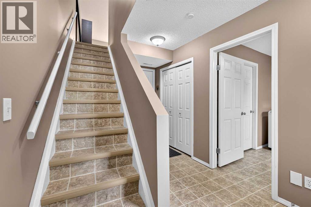 42, 7 Westland Road, Okotoks, Alberta  T1S 1Z1 - Photo 8 - A2323198