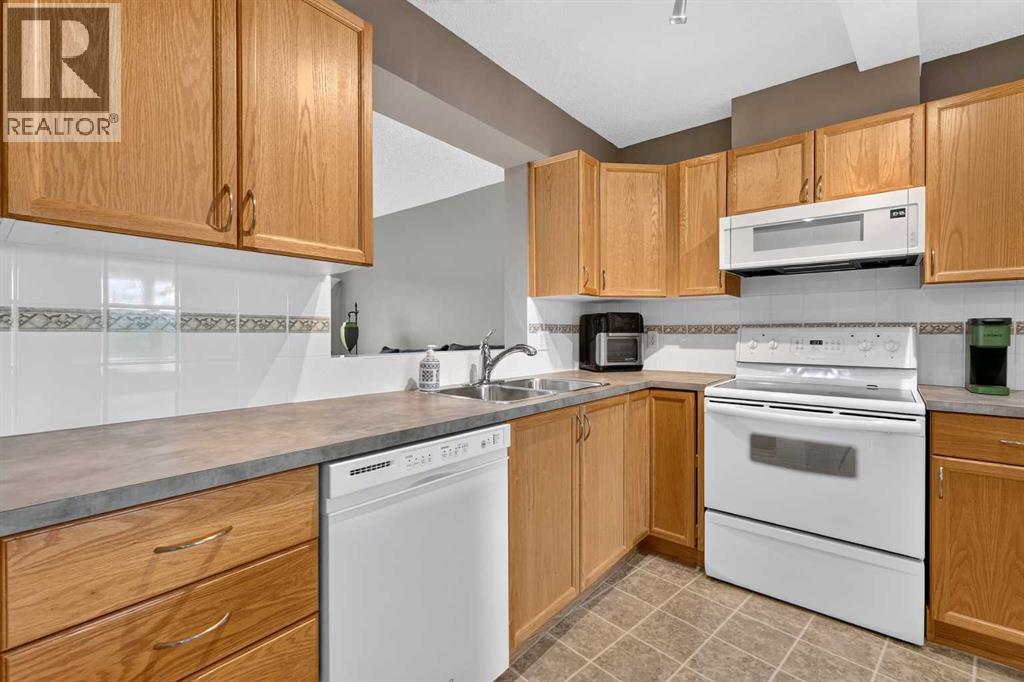 42, 7 Westland Road, Okotoks, Alberta  T1S 1Z1 - Photo 14 - A2323198