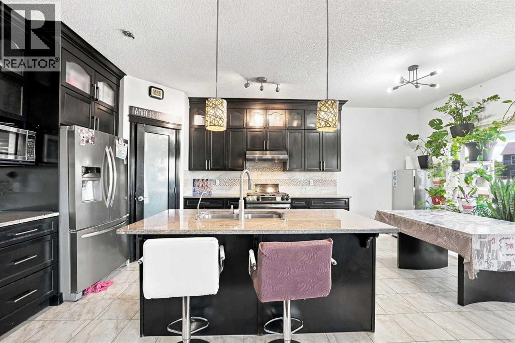 201 Saddlelake Drive NE, Calgary, Alberta  T3J 0P2 - Photo 11 - A2335156
