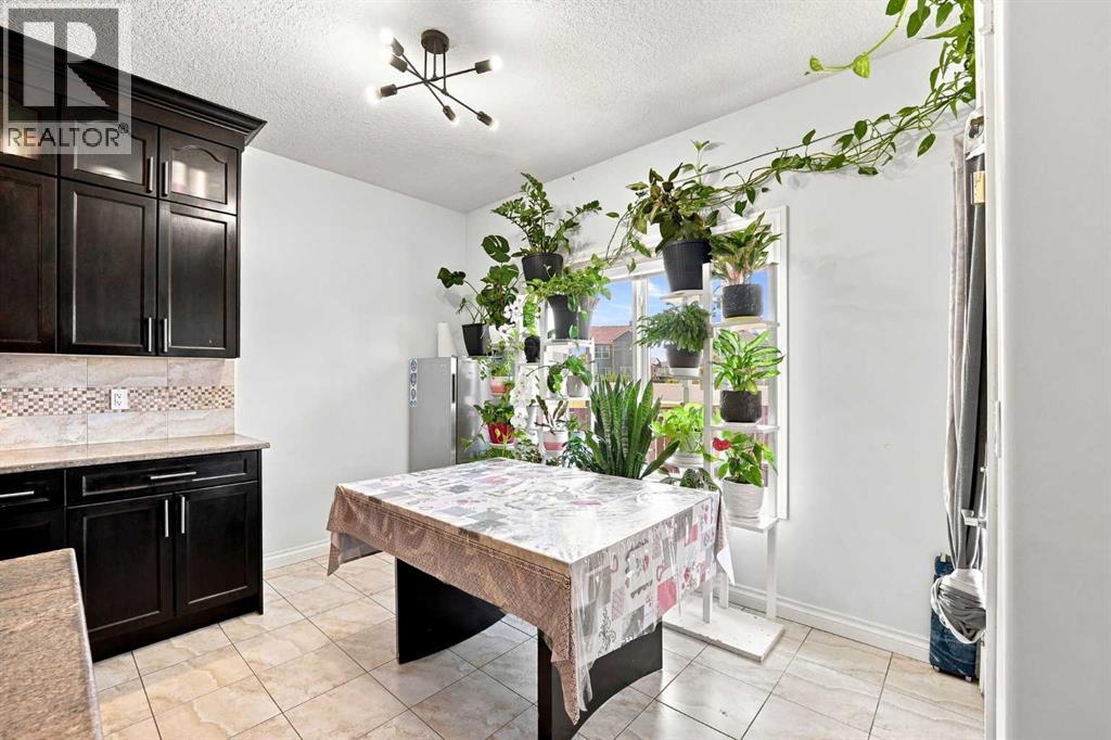 201 Saddlelake Drive NE, Calgary, Alberta  T3J 0P2 - Photo 15 - A2335156