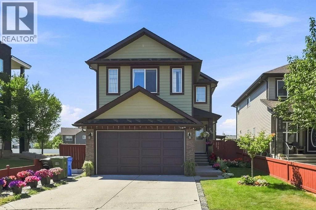 201 Saddlelake Drive NE, Calgary, Alberta