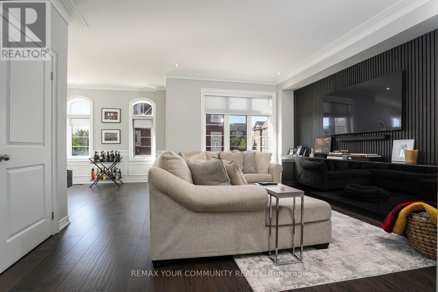 6 Globemaster Lane, Richmond Hill, Ontario  L4G 2H1 - Photo 13 - N13646538