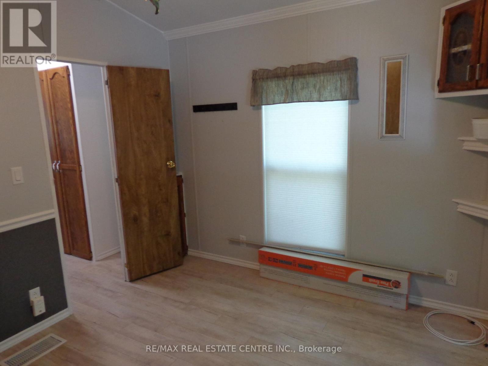 422 - 1652 Puddicombre Road, Wilmot, Ontario  N3A 2Z4 - Photo 14 - W13647098
