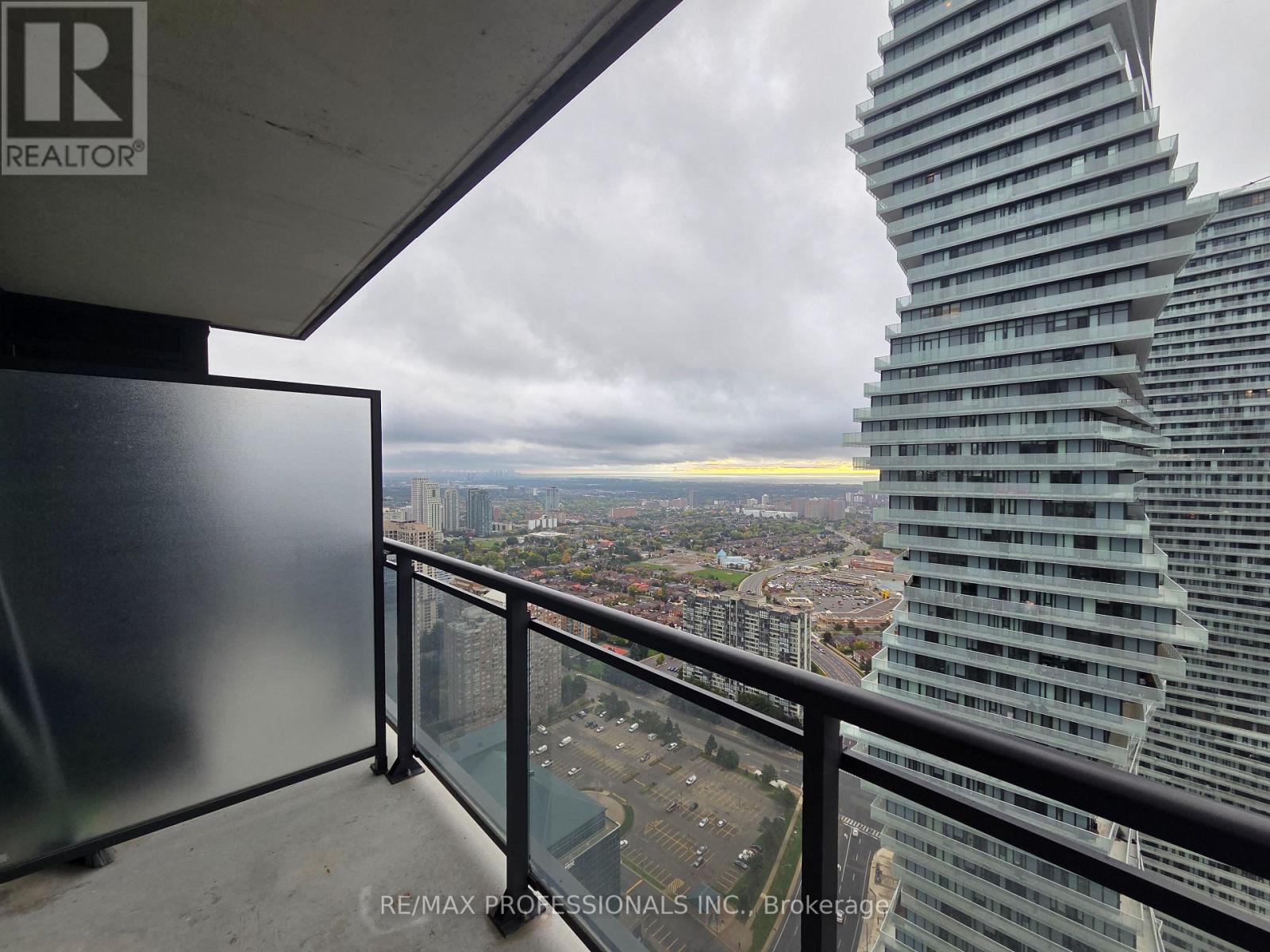4509 - 4011 Brickstone Mews, Mississauga, Ontario L5B 0J7 - Photo 13 - W13647196