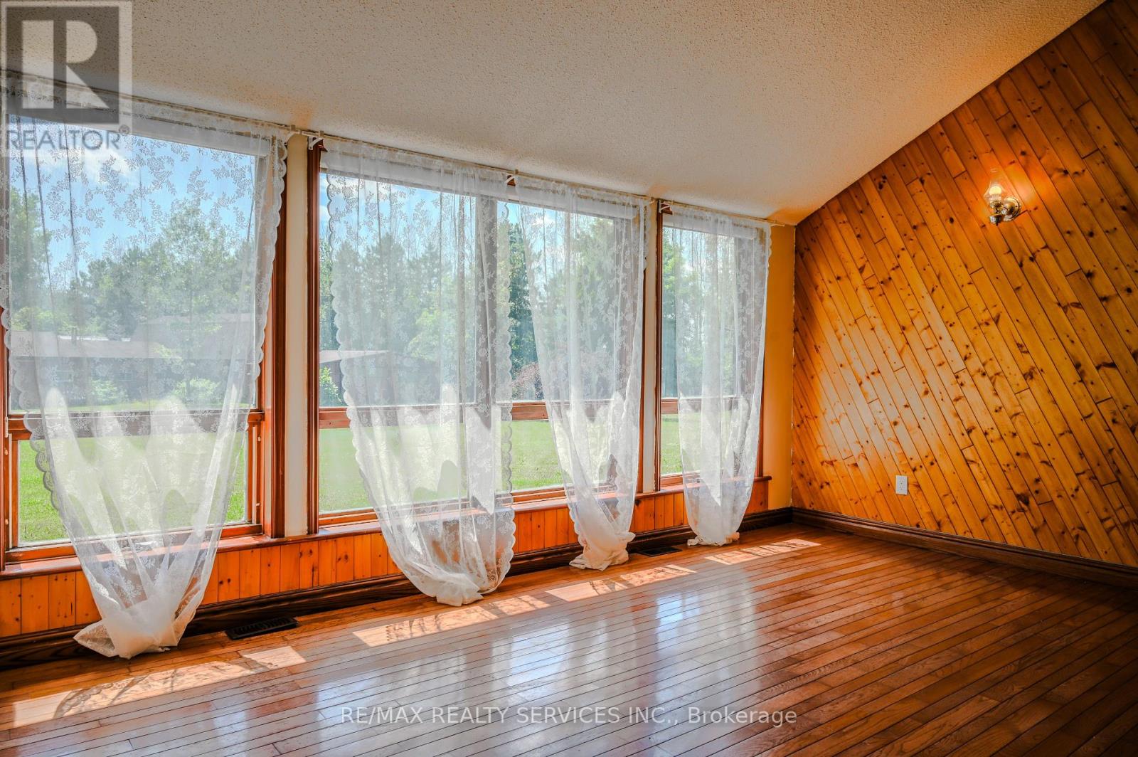 Unknown Address, ,    - Photo 20 - X13647156