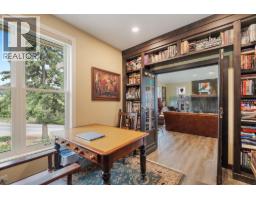2400 Longhill Road, Kelowna, British Columbia  V1V 2G3 - Photo 29 - 10389273