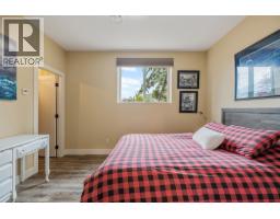 2400 Longhill Road, Kelowna, British Columbia  V1V 2G3 - Photo 47 - 10389273