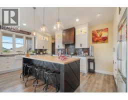 2400 Longhill Road, Kelowna, British Columbia  V1V 2G3 - Photo 24 - 10389273