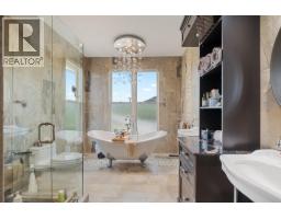2400 Longhill Road, Kelowna, British Columbia  V1V 2G3 - Photo 39 - 10389273