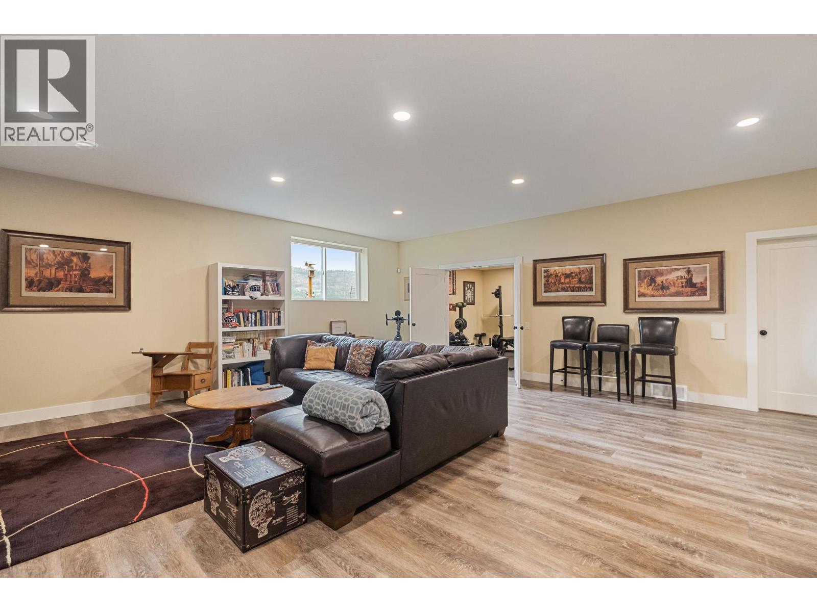 2400 Longhill Road, Kelowna, British Columbia  V1V 2G3 - Photo 45 - 10389273
