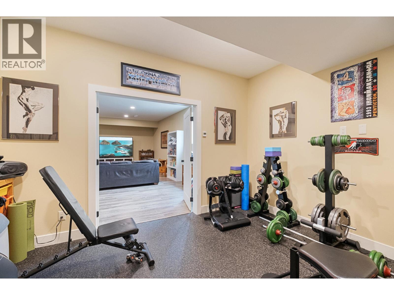 2400 Longhill Road, Kelowna, British Columbia  V1V 2G3 - Photo 52 - 10389273