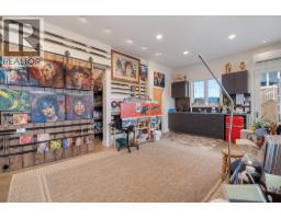 2400 Longhill Road, Kelowna, British Columbia  V1V 2G3 - Photo 56 - 10389273