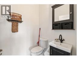 2400 Longhill Road, Kelowna, British Columbia  V1V 2G3 - Photo 60 - 10389273