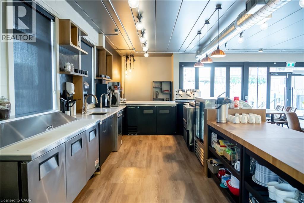 618 King Street, Kitchener, Ontario  N2G 1C8 - Photo 9 - 40843411