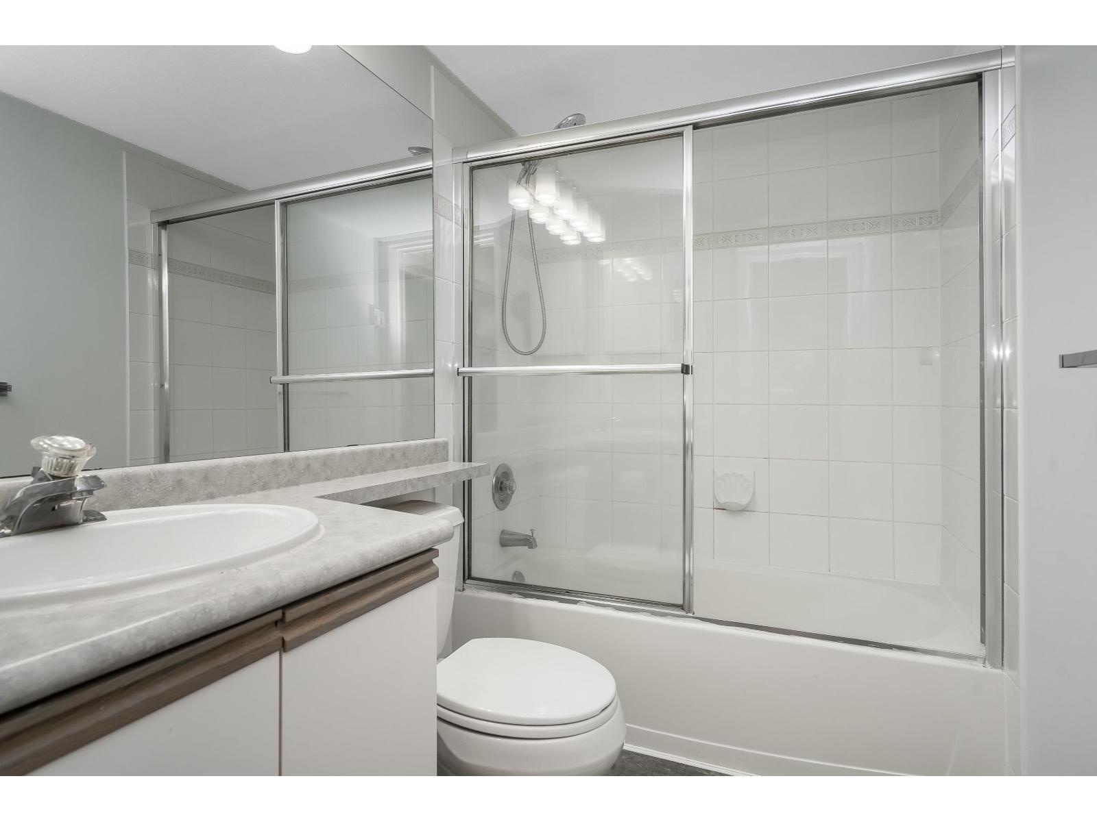 203 2855 152 Street, Surrey, British Columbia  V4P 1H2 - Photo 25 - R3153131
