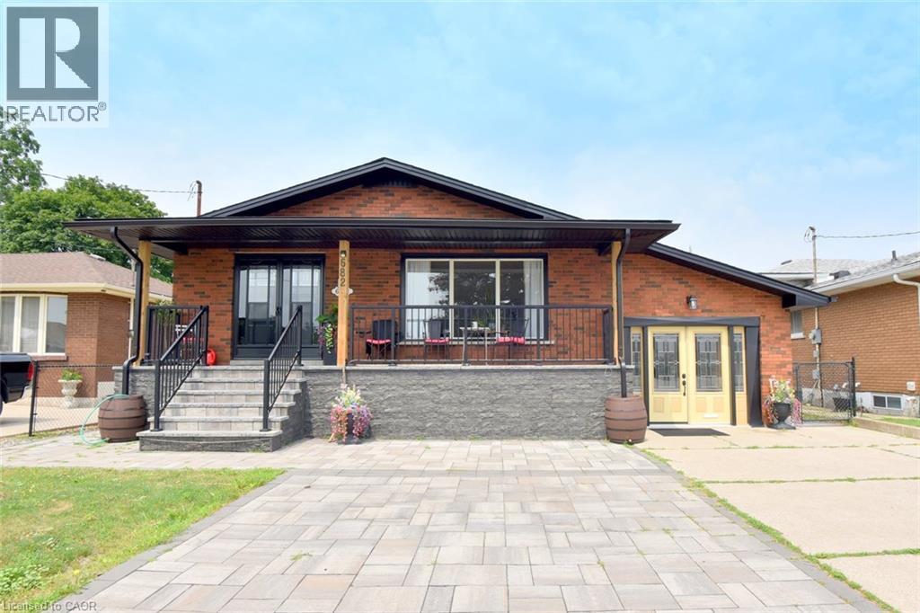 682 MOHAWK Road W, Hamilton, Ontario